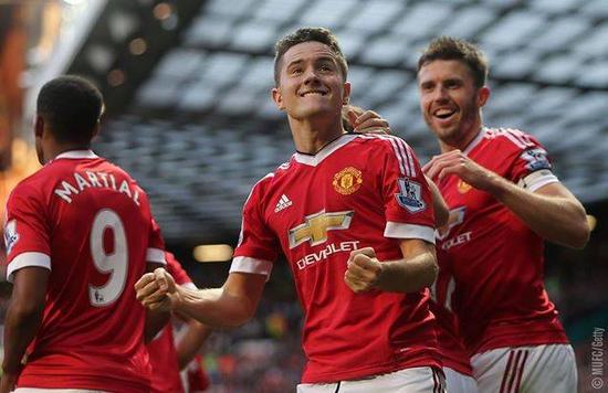 击对手防线 击对手防线