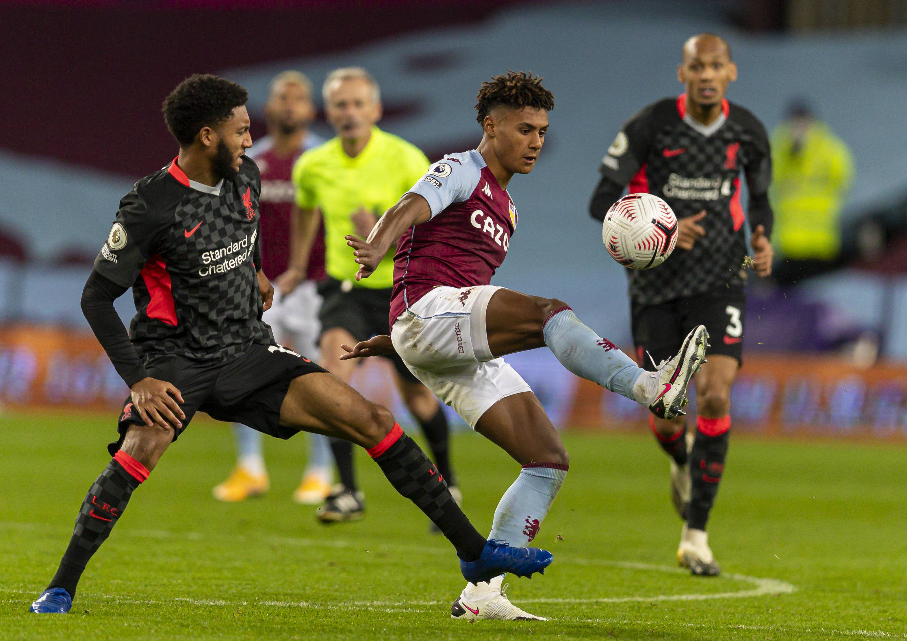 势十分突出 势十分突出